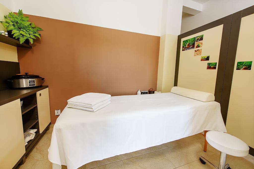 Hotel Rakovec Brno Dış mekan fotoğraf